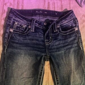 Low rise boot cut (Miss Me) jeans